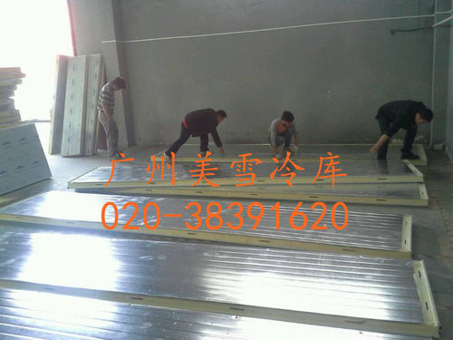 水果冷库--萝岗100立方双温冷库-安装中,