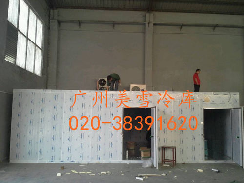 水果冷库--萝岗100立方双温冷库-安装中,