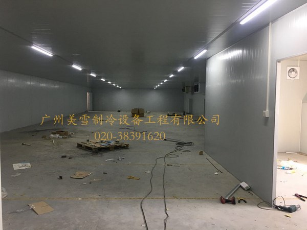 食品电商--福正东海食品-300平方阴凉库安装中