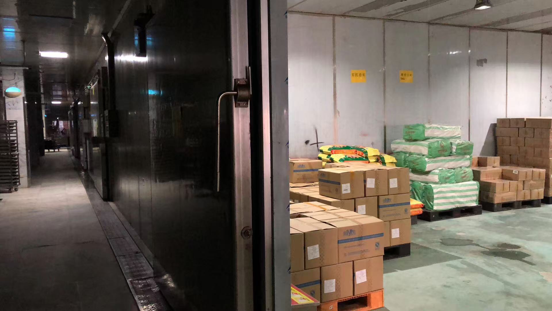 广州食堂不锈钢冷库-肉类蔬菜冷藏保鲜冷库造价多少钱一平?,